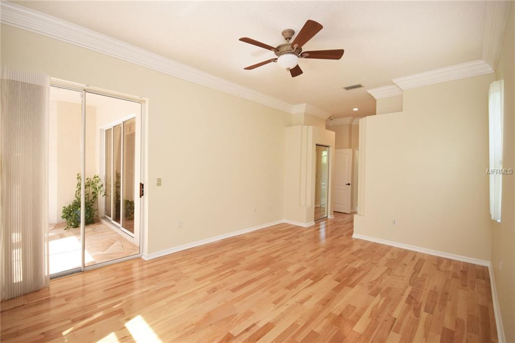 9520 HAWKSMOOR LANE, SARASOTA, Florida 34238, 4 Bedrooms Bedrooms, 7 Rooms Rooms,3 BathroomsBathrooms,Residential,For sale,HAWKSMOOR,A4197662