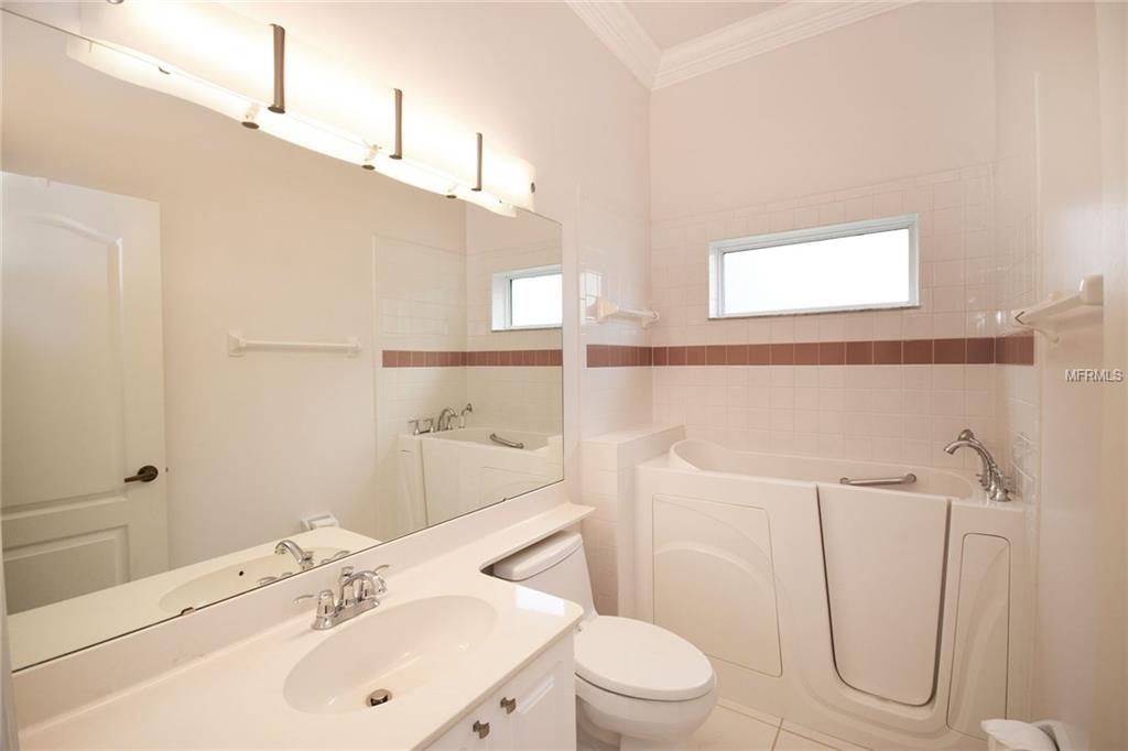 9520 HAWKSMOOR LANE, SARASOTA, Florida 34238, 4 Bedrooms Bedrooms, 7 Rooms Rooms,3 BathroomsBathrooms,Residential,For sale,HAWKSMOOR,A4197662