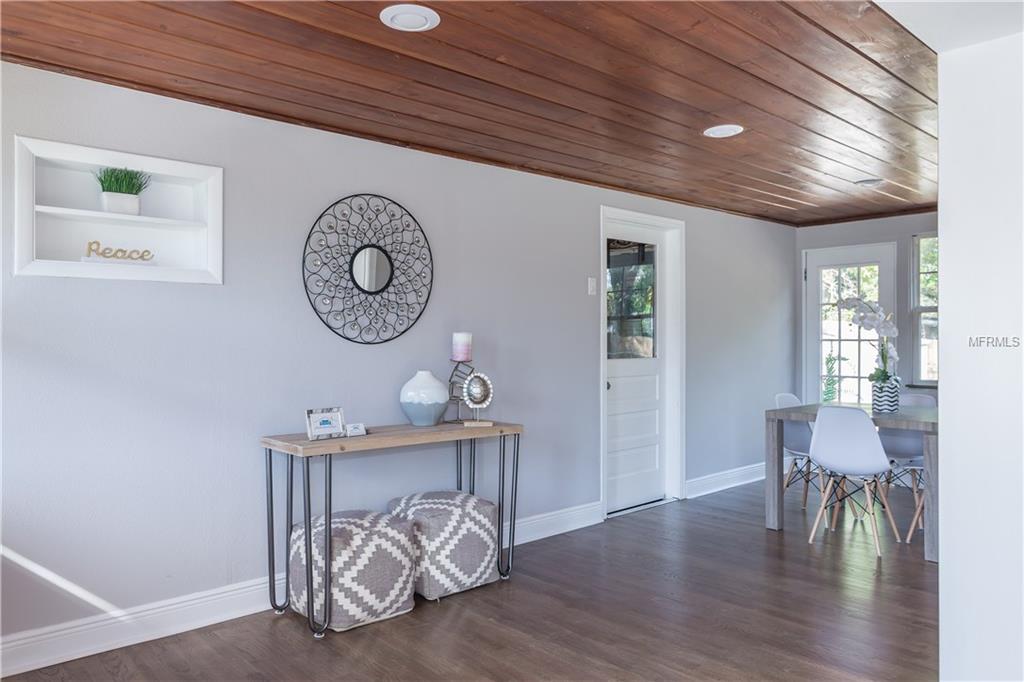 2621 ILLINOIS STREET, ORLANDO, Florida 32803, 2 Bedrooms Bedrooms, 5 Rooms Rooms,2 BathroomsBathrooms,Residential,For sale,ILLINOIS,S4853512