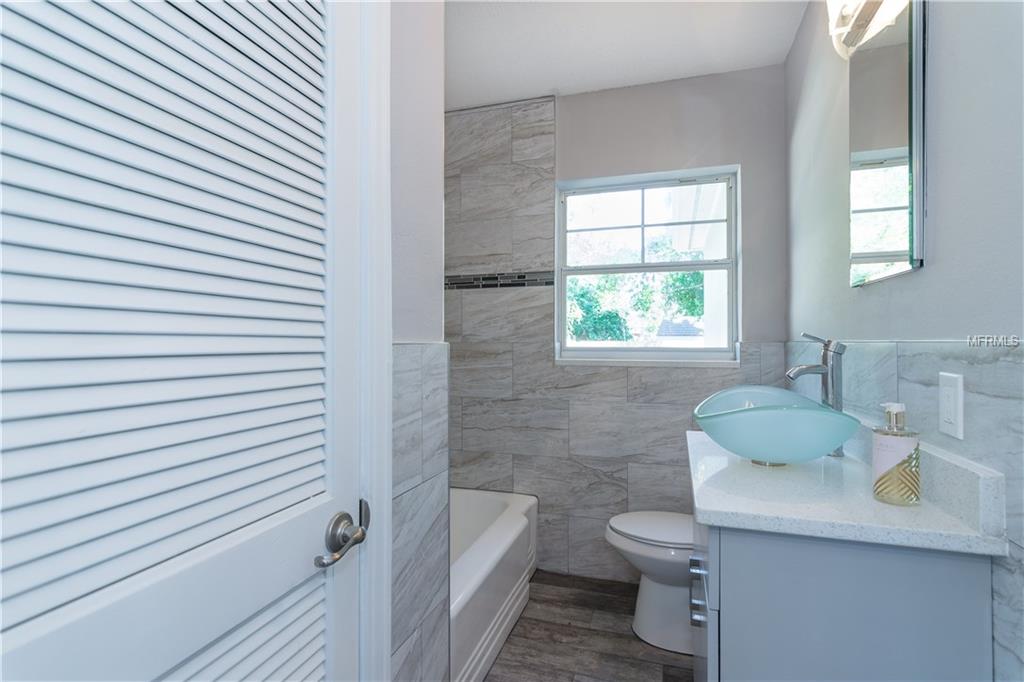 2621 ILLINOIS STREET, ORLANDO, Florida 32803, 2 Bedrooms Bedrooms, 5 Rooms Rooms,2 BathroomsBathrooms,Residential,For sale,ILLINOIS,S4853512