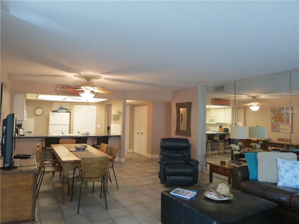 5916 MIDNIGHT PASS ROAD, SARASOTA, Florida 34242, 2 Bedrooms Bedrooms, 5 Rooms Rooms,2 BathroomsBathrooms,Residential,For sale,MIDNIGHT PASS,A4202599