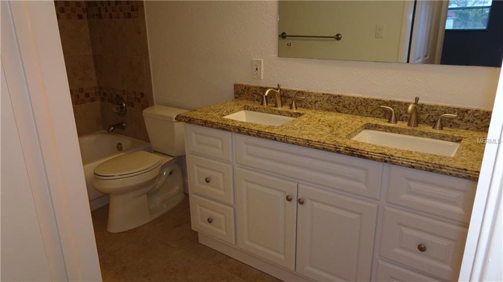 5840 30TH AVENUE S, GULFPORT, Florida 33707, 1 Bedroom Bedrooms, 5 Rooms Rooms,1 BathroomBathrooms,Residential,For sale,30TH,U7844904