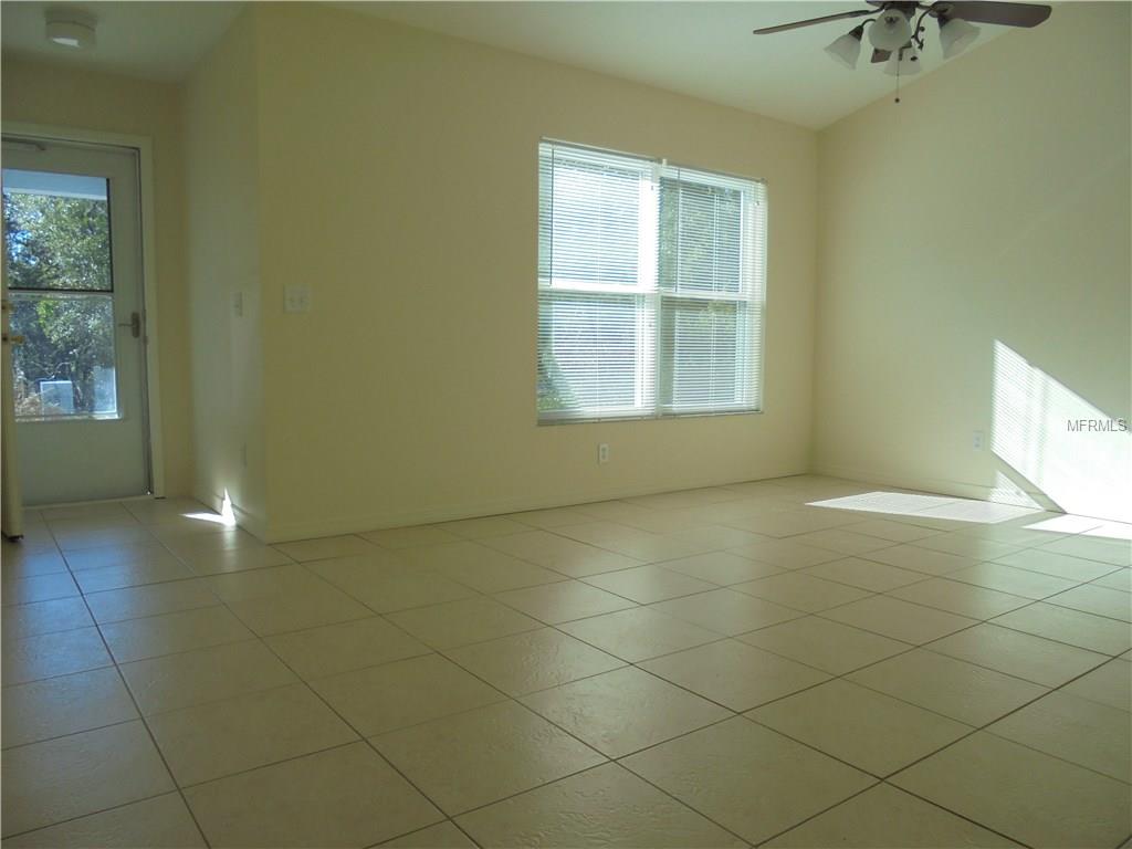 40212 ORANGE CIRCLE, LADY LAKE, Florida 32159, 3 Bedrooms Bedrooms, 6 Rooms Rooms,2 BathroomsBathrooms,Residential,For sale,ORANGE,G4852347