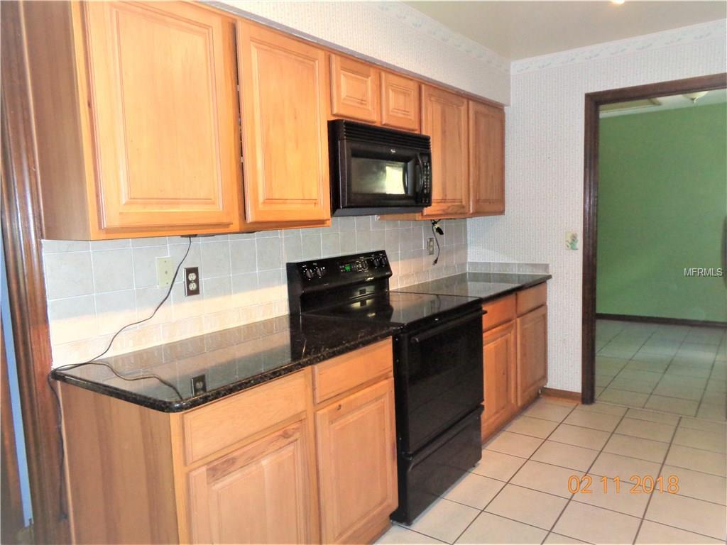 693 YALE ROAD, DELAND, Florida 32724, 3 Bedrooms Bedrooms, 5 Rooms Rooms,2 BathroomsBathrooms,Residential,For sale,YALE,V4722853