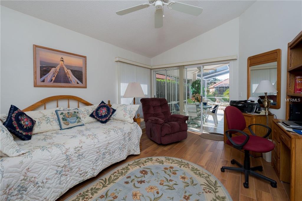 1149 HARBOR TOWN WAY, VENICE, Florida 34292, 2 Bedrooms Bedrooms, 6 Rooms Rooms,2 BathroomsBathrooms,Residential,For sale,HARBOR TOWN,D5922961