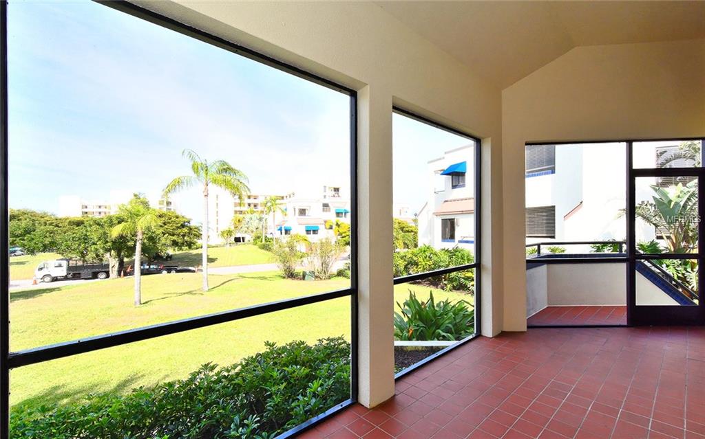 2004 HARBOURSIDE DRIVE, LONGBOAT KEY, Florida 34228, 2 Bedrooms Bedrooms, 7 Rooms Rooms,2 BathroomsBathrooms,Residential,For sale,HARBOURSIDE,A4209791