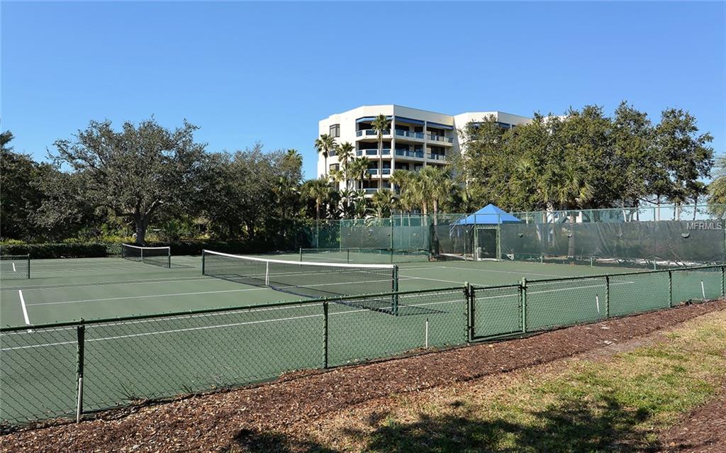 2004 HARBOURSIDE DRIVE, LONGBOAT KEY, Florida 34228, 2 Bedrooms Bedrooms, 7 Rooms Rooms,2 BathroomsBathrooms,Residential,For sale,HARBOURSIDE,A4209791