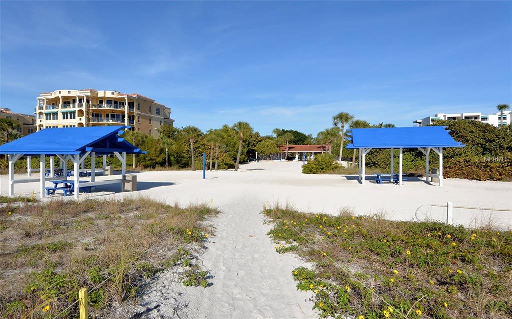 2004 HARBOURSIDE DRIVE, LONGBOAT KEY, Florida 34228, 2 Bedrooms Bedrooms, 7 Rooms Rooms,2 BathroomsBathrooms,Residential,For sale,HARBOURSIDE,A4209791