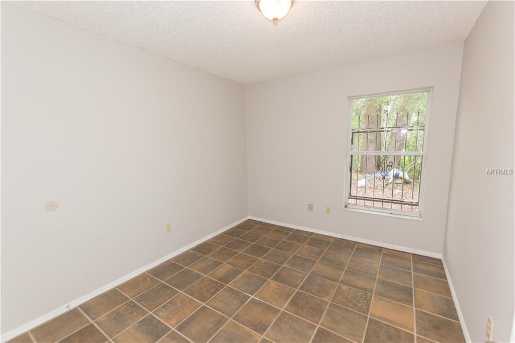 6 W 16TH STREET, APOPKA, Florida 32703, 3 Bedrooms Bedrooms, 3 Rooms Rooms,2 BathroomsBathrooms,Residential,For sale,16TH,T2928247
