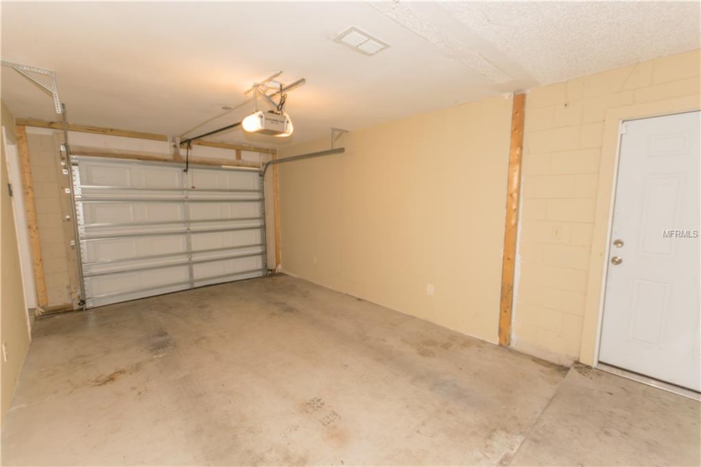 6 W 16TH STREET, APOPKA, Florida 32703, 3 Bedrooms Bedrooms, 3 Rooms Rooms,2 BathroomsBathrooms,Residential,For sale,16TH,T2928247