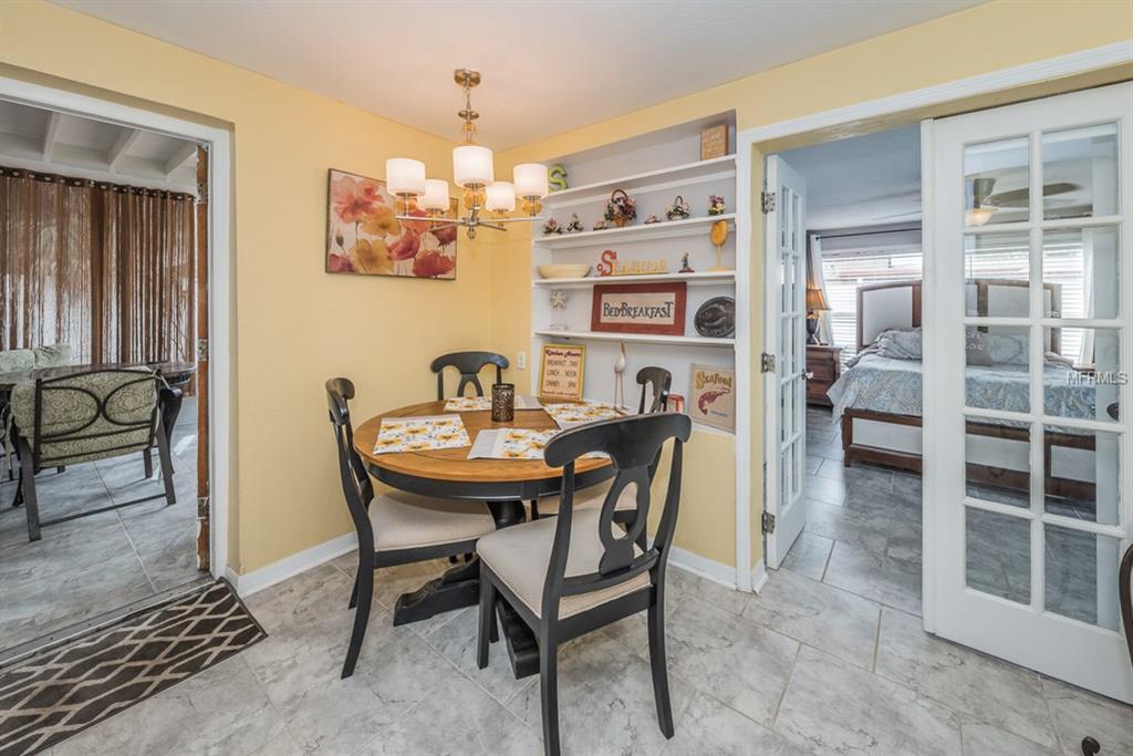 6026 12TH WAY N, ST PETERSBURG, Florida 33703, 3 Bedrooms Bedrooms, 5 Rooms Rooms,2 BathroomsBathrooms,Residential,For sale,12TH,U7847555