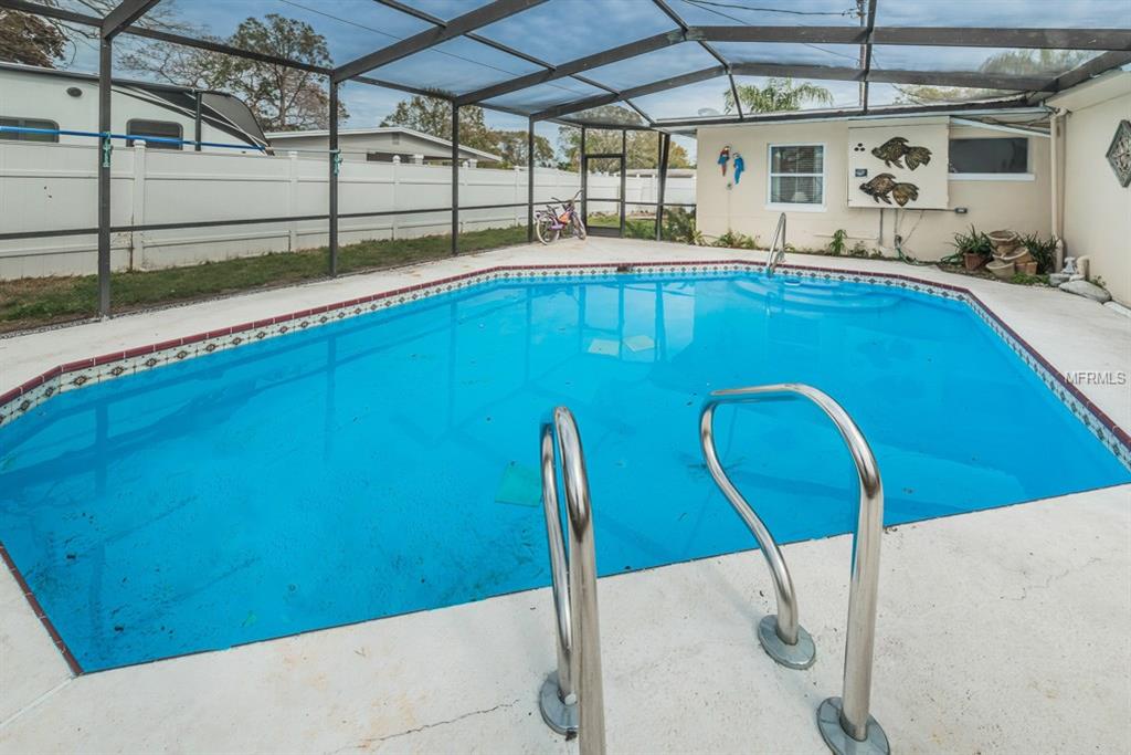 6026 12TH WAY N, ST PETERSBURG, Florida 33703, 3 Bedrooms Bedrooms, 5 Rooms Rooms,2 BathroomsBathrooms,Residential,For sale,12TH,U7847555