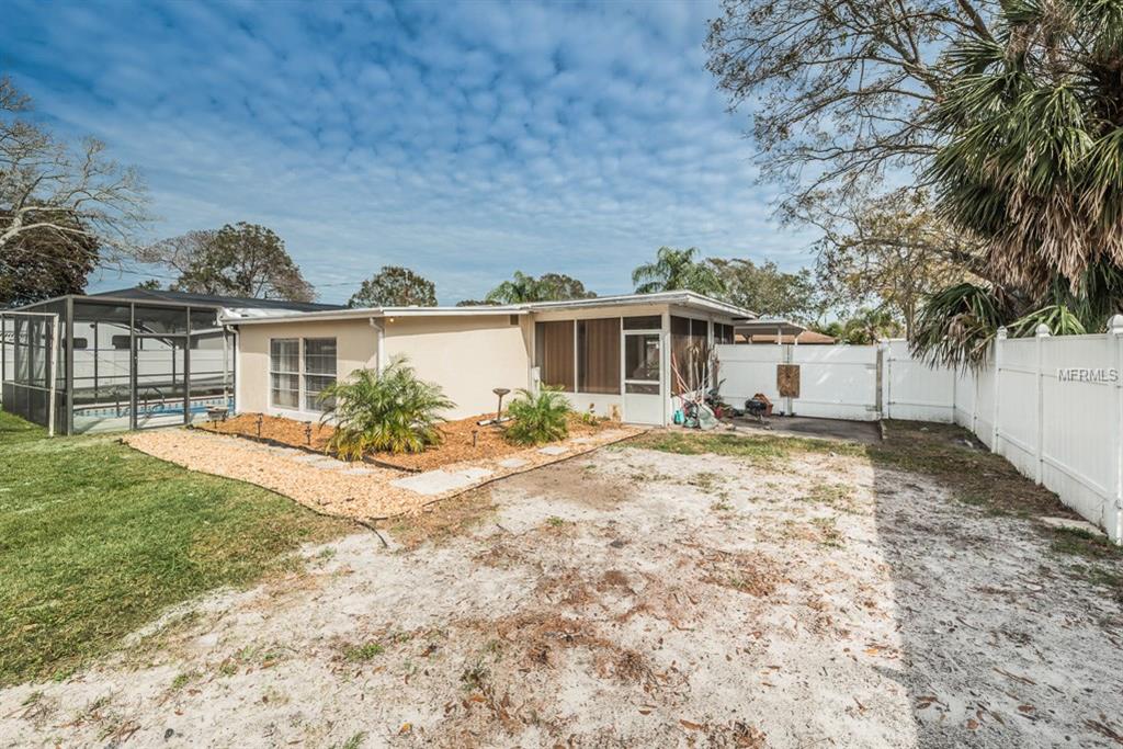 6026 12TH WAY N, ST PETERSBURG, Florida 33703, 3 Bedrooms Bedrooms, 5 Rooms Rooms,2 BathroomsBathrooms,Residential,For sale,12TH,U7847555