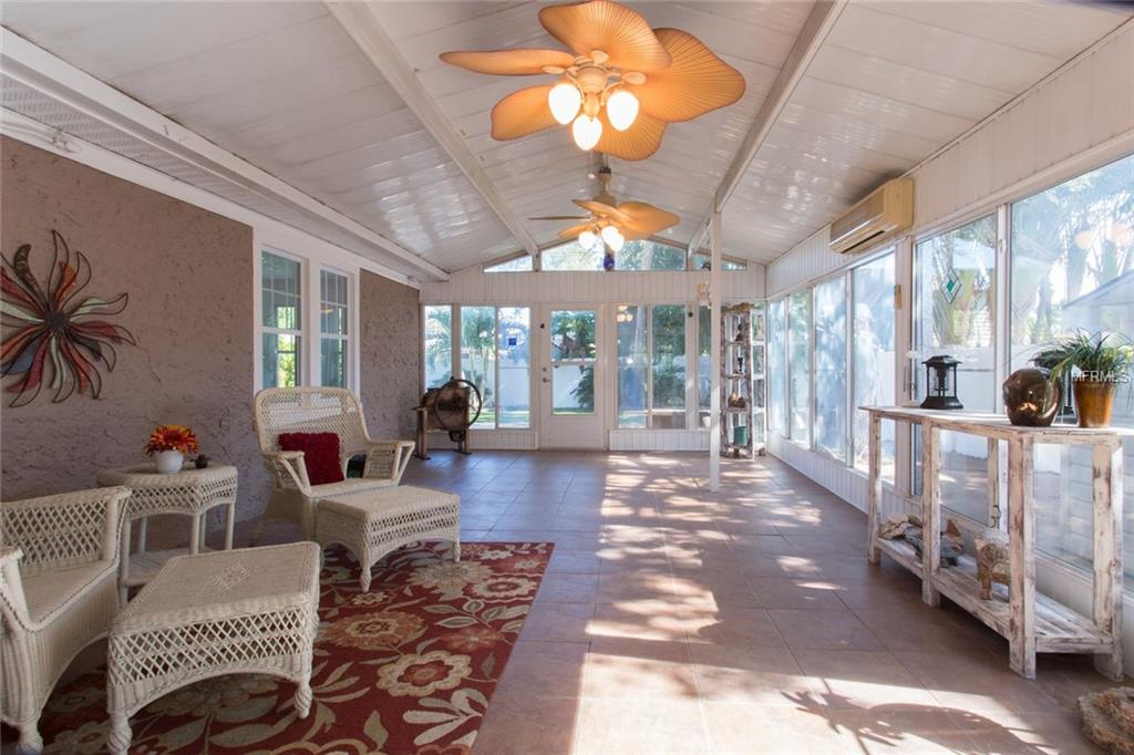 3701 ALABAMA AVENUE NE, ST PETERSBURG, Florida 33703, 5 Bedrooms Bedrooms, 12 Rooms Rooms,4 BathroomsBathrooms,Residential,For sale,ALABAMA,U7838149