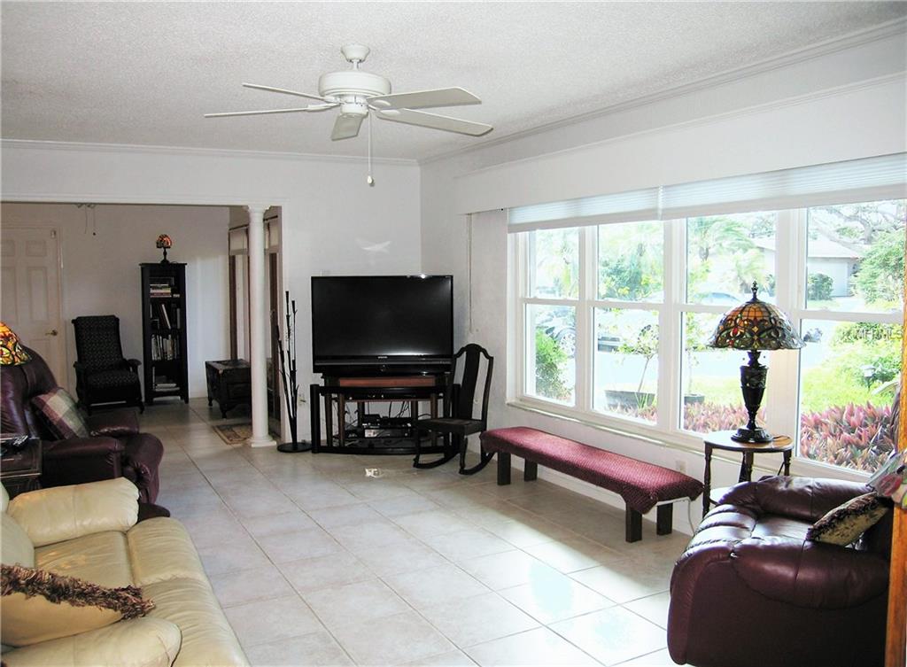 1041 PALM DRIVE, BELLEAIR BEACH, Florida 33786, 2 Bedrooms Bedrooms, 6 Rooms Rooms,2 BathroomsBathrooms,Residential,For sale,PALM,U7839683