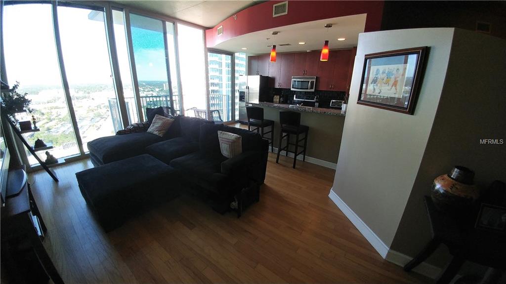 777 N ASHLEY DRIVE, TAMPA, Florida 33602, 1 Bedroom Bedrooms, 3 Rooms Rooms,1 BathroomBathrooms,Residential,For sale,ASHLEY,T2925127