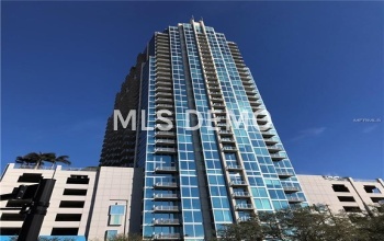 777 N ASHLEY DRIVE, TAMPA, Florida 33602, 1 Bedroom Bedrooms, 3 Rooms Rooms,1 BathroomBathrooms,Residential,For sale,ASHLEY,T2925127