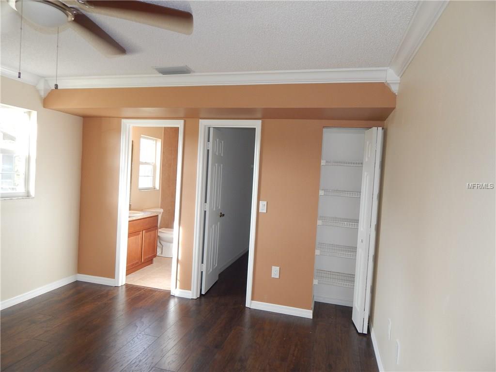 4000 BARBARY LANE, NORTH PORT, Florida 34287, 3 Bedrooms Bedrooms, 8 Rooms Rooms,2 BathroomsBathrooms,Residential,For sale,BARBARY,C7248843