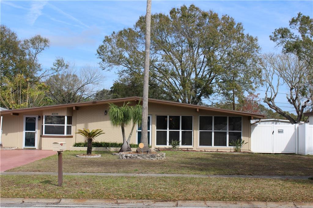 4009 W WISCONSIN AVENUE, TAMPA, Florida 33616, 3 Bedrooms Bedrooms, 5 Rooms Rooms,2 BathroomsBathrooms,Residential,For sale,WISCONSIN,T2928095