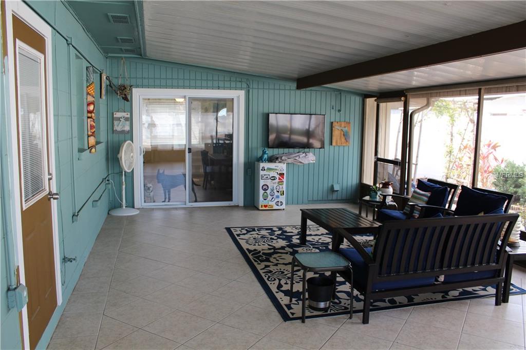 4009 W WISCONSIN AVENUE, TAMPA, Florida 33616, 3 Bedrooms Bedrooms, 5 Rooms Rooms,2 BathroomsBathrooms,Residential,For sale,WISCONSIN,T2928095