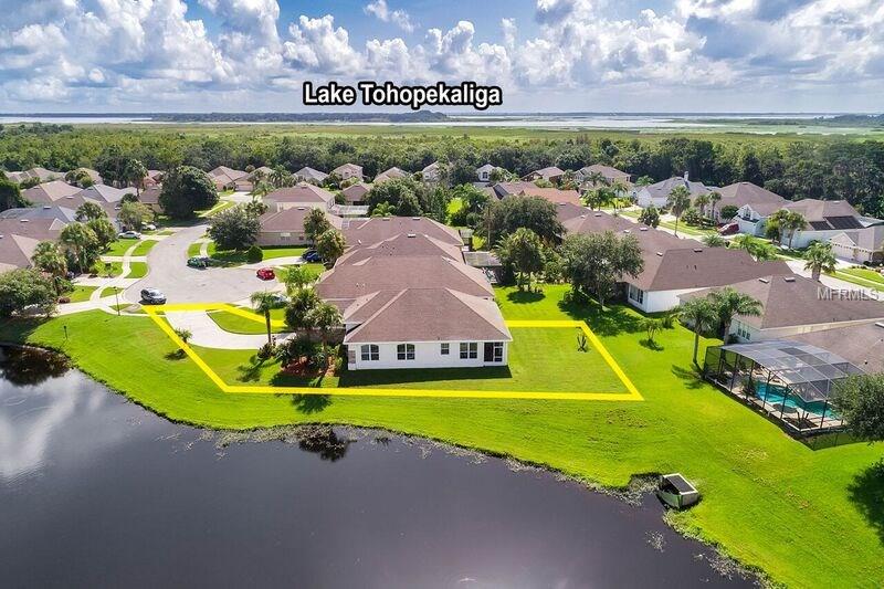 2612 SOUTHPOINTE COURT, KISSIMMEE, Florida 34746, 3 Bedrooms Bedrooms, 7 Rooms Rooms,2 BathroomsBathrooms,Residential,For sale,SOUTHPOINTE,O5533221