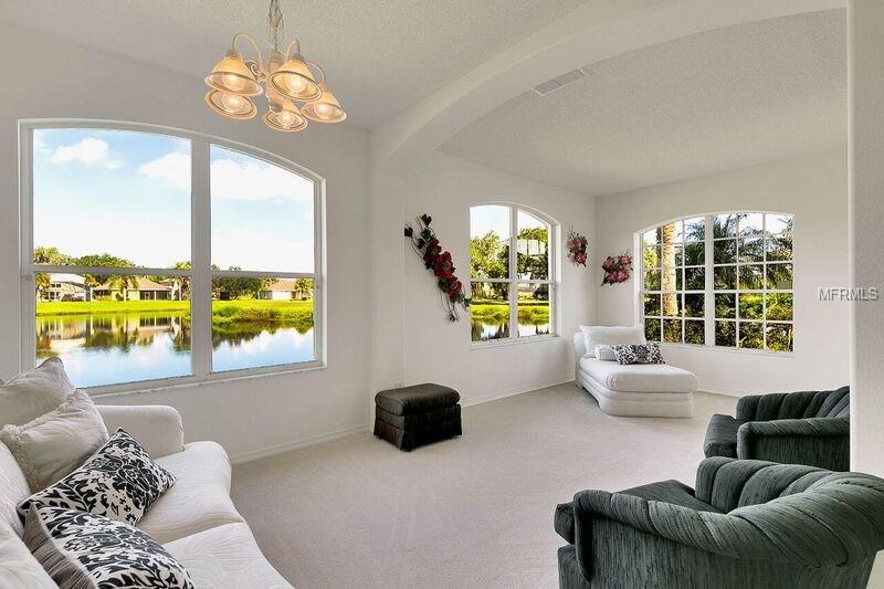 2612 SOUTHPOINTE COURT, KISSIMMEE, Florida 34746, 3 Bedrooms Bedrooms, 7 Rooms Rooms,2 BathroomsBathrooms,Residential,For sale,SOUTHPOINTE,O5533221