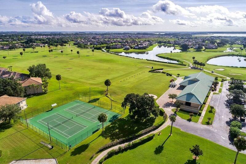 2612 SOUTHPOINTE COURT, KISSIMMEE, Florida 34746, 3 Bedrooms Bedrooms, 7 Rooms Rooms,2 BathroomsBathrooms,Residential,For sale,SOUTHPOINTE,O5533221