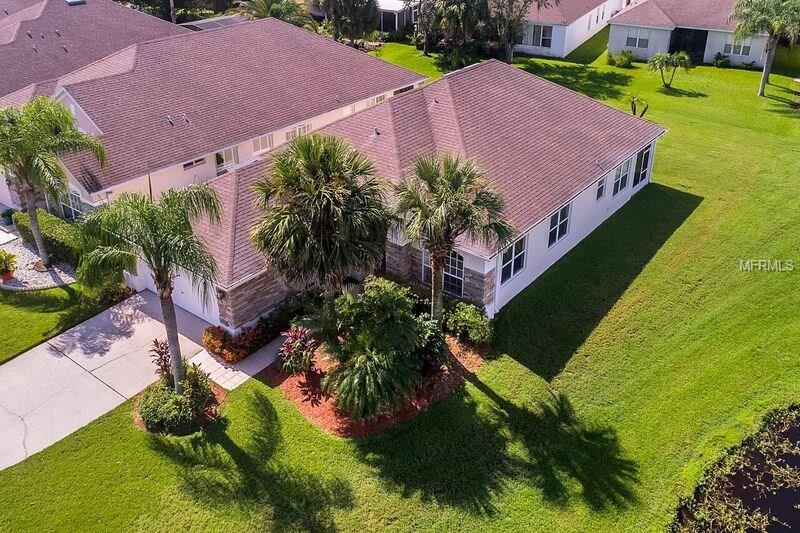 2612 SOUTHPOINTE COURT, KISSIMMEE, Florida 34746, 3 Bedrooms Bedrooms, 7 Rooms Rooms,2 BathroomsBathrooms,Residential,For sale,SOUTHPOINTE,O5533221