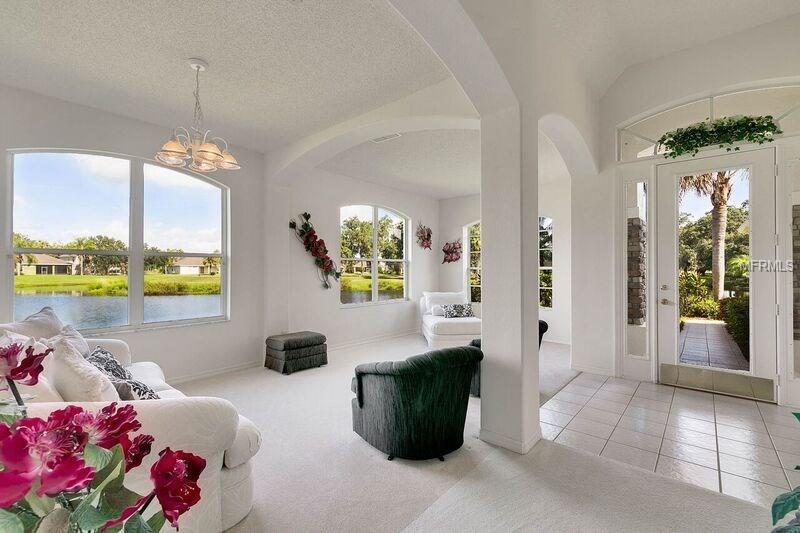 2612 SOUTHPOINTE COURT, KISSIMMEE, Florida 34746, 3 Bedrooms Bedrooms, 7 Rooms Rooms,2 BathroomsBathrooms,Residential,For sale,SOUTHPOINTE,O5533221