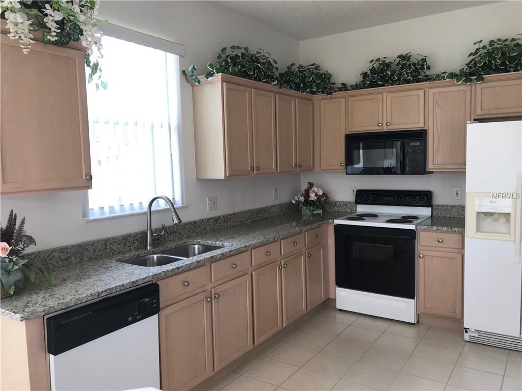 2612 SOUTHPOINTE COURT, KISSIMMEE, Florida 34746, 3 Bedrooms Bedrooms, 7 Rooms Rooms,2 BathroomsBathrooms,Residential,For sale,SOUTHPOINTE,O5533221