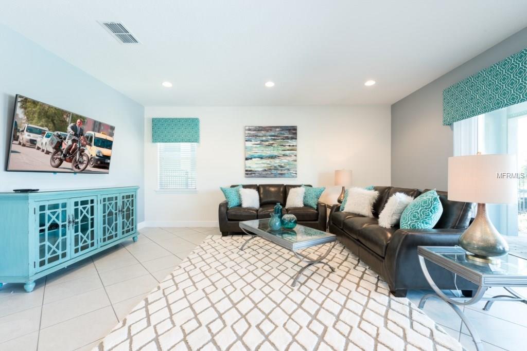 230 MINTON LOOP, KISSIMMEE, Florida 34747, 5 Bedrooms Bedrooms, 4 Rooms Rooms,5 BathroomsBathrooms,Residential,For sale,MINTON,O5546360