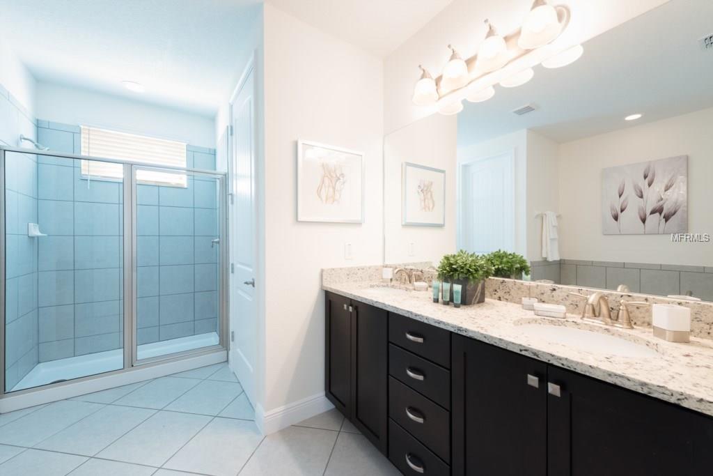 230 MINTON LOOP, KISSIMMEE, Florida 34747, 5 Bedrooms Bedrooms, 4 Rooms Rooms,5 BathroomsBathrooms,Residential,For sale,MINTON,O5546360