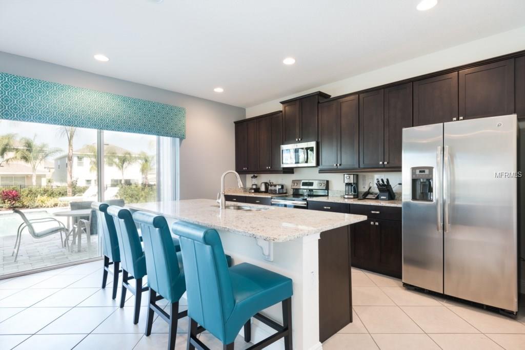 230 MINTON LOOP, KISSIMMEE, Florida 34747, 5 Bedrooms Bedrooms, 4 Rooms Rooms,5 BathroomsBathrooms,Residential,For sale,MINTON,O5546360