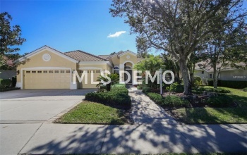 6716 THE MASTERS AVENUE, LAKEWOOD RANCH, Florida 34202, 3 Bedrooms Bedrooms, 9 Rooms Rooms,3 BathroomsBathrooms,Residential,For sale,THE MASTERS,A4205679