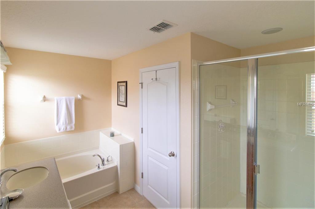 7403 RIPPLEPOINTE WAY, WINDERMERE, Florida 34786, 3 Bedrooms Bedrooms, 6 Rooms Rooms,2 BathroomsBathrooms,Residential,For sale,RIPPLEPOINTE,O5556524