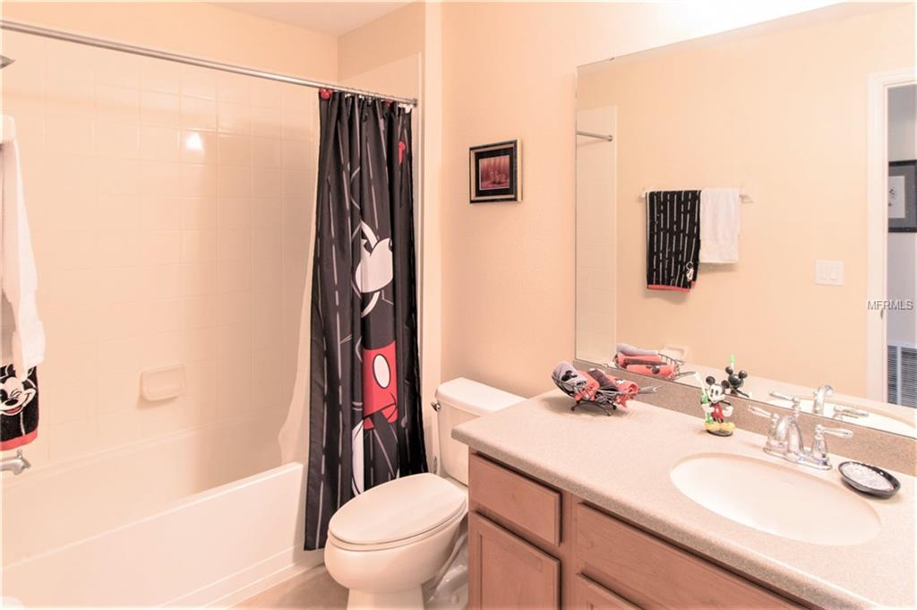 7403 RIPPLEPOINTE WAY, WINDERMERE, Florida 34786, 3 Bedrooms Bedrooms, 6 Rooms Rooms,2 BathroomsBathrooms,Residential,For sale,RIPPLEPOINTE,O5556524