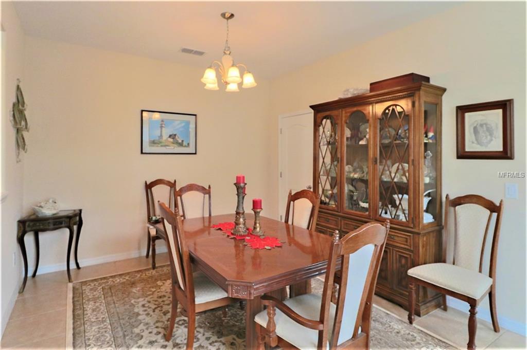 7403 RIPPLEPOINTE WAY, WINDERMERE, Florida 34786, 3 Bedrooms Bedrooms, 6 Rooms Rooms,2 BathroomsBathrooms,Residential,For sale,RIPPLEPOINTE,O5556524