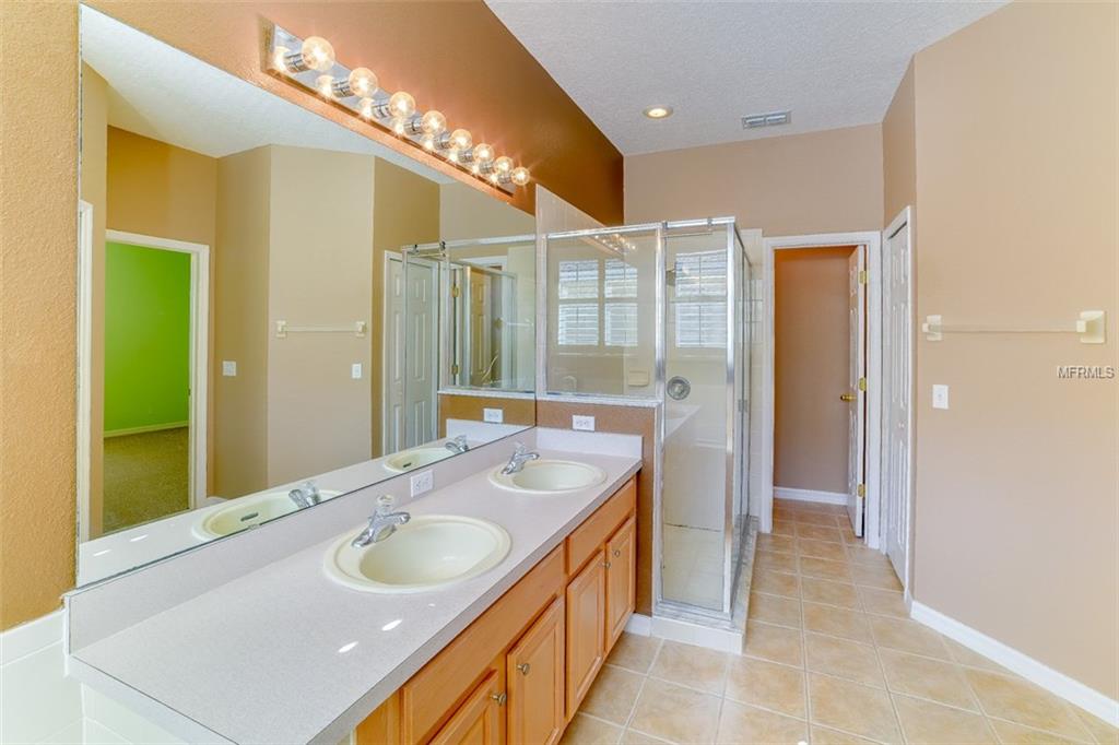 9969 CYPRESS VINE DRIVE, ORLANDO, Florida 32827, 3 Bedrooms Bedrooms, 5 Rooms Rooms,2 BathroomsBathrooms,Residential,For sale,CYPRESS VINE,O5557540