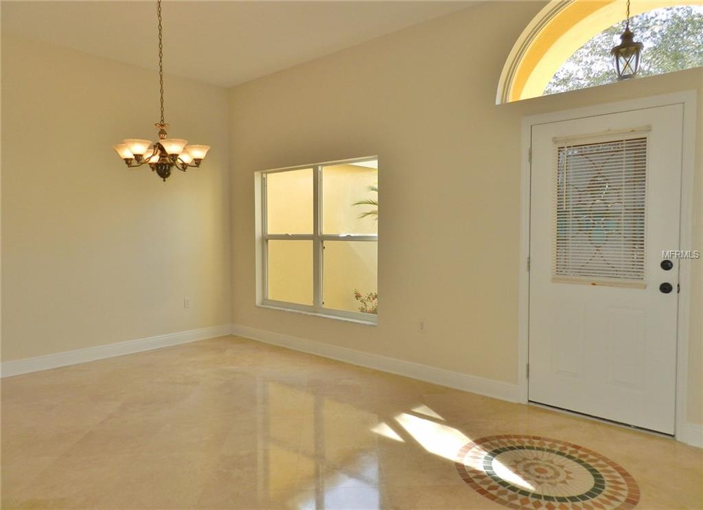 10510 SKYLARK PLACE, RIVERVIEW, Florida 33569, 4 Bedrooms Bedrooms, 9 Rooms Rooms,2 BathroomsBathrooms,Residential,For sale,SKYLARK,T2925129