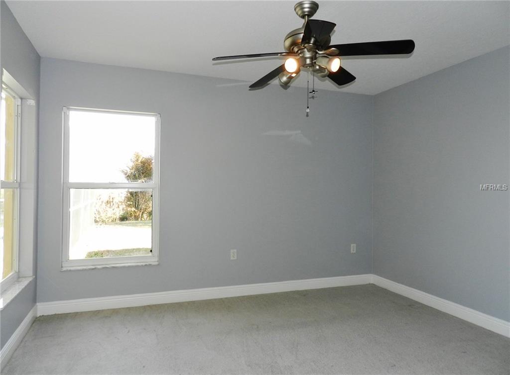 10510 SKYLARK PLACE, RIVERVIEW, Florida 33569, 4 Bedrooms Bedrooms, 9 Rooms Rooms,2 BathroomsBathrooms,Residential,For sale,SKYLARK,T2925129