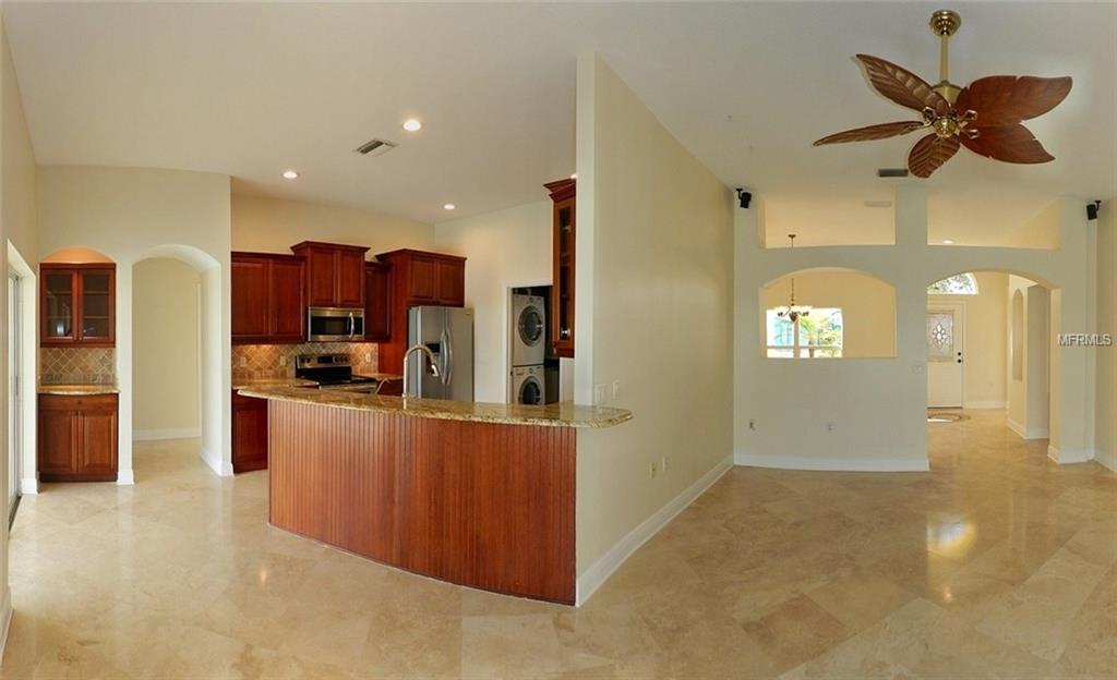 10510 SKYLARK PLACE, RIVERVIEW, Florida 33569, 4 Bedrooms Bedrooms, 9 Rooms Rooms,2 BathroomsBathrooms,Residential,For sale,SKYLARK,T2925129