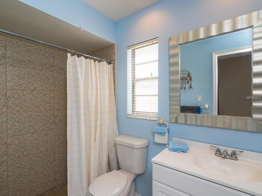 720 EASTPOINTE PARKWAY, SARASOTA, Florida 34232, 3 Bedrooms Bedrooms, 8 Rooms Rooms,2 BathroomsBathrooms,Residential,For sale,EASTPOINTE,A4208378