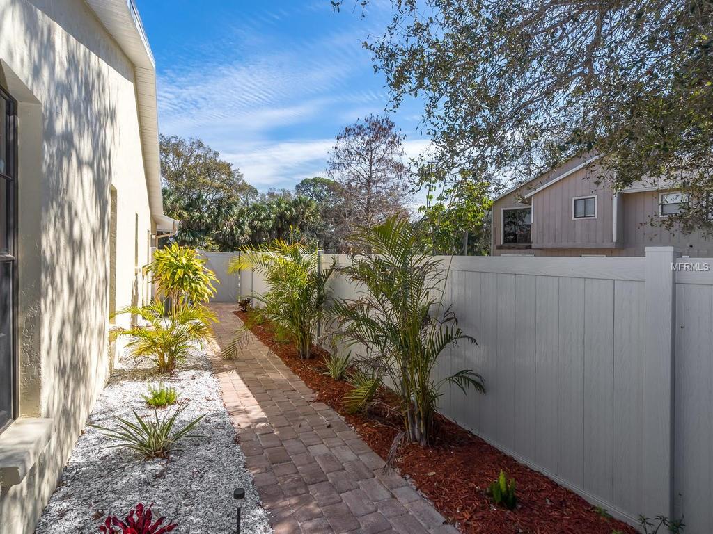 720 EASTPOINTE PARKWAY, SARASOTA, Florida 34232, 3 Bedrooms Bedrooms, 8 Rooms Rooms,2 BathroomsBathrooms,Residential,For sale,EASTPOINTE,A4208378