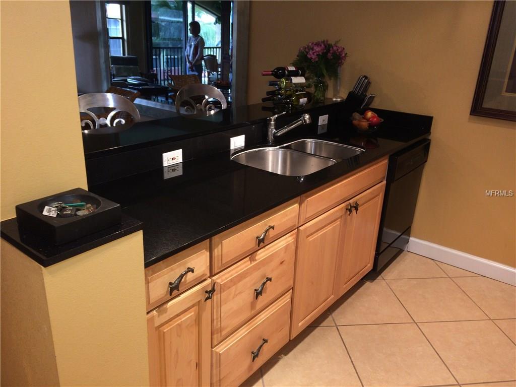 8750 MIDNIGHT PASS ROAD, SARASOTA, Florida 34242, 1 Bedroom Bedrooms, 5 Rooms Rooms,1 BathroomBathrooms,Residential,For sale,MIDNIGHT PASS,N5916215