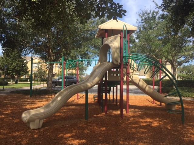 13265 DANIELS LANDING CIRCLE, WINTER GARDEN, Florida 34787, 2 Bedrooms Bedrooms, 4 Rooms Rooms,2 BathroomsBathrooms,Residential,For sale,DANIELS LANDING,O5560670