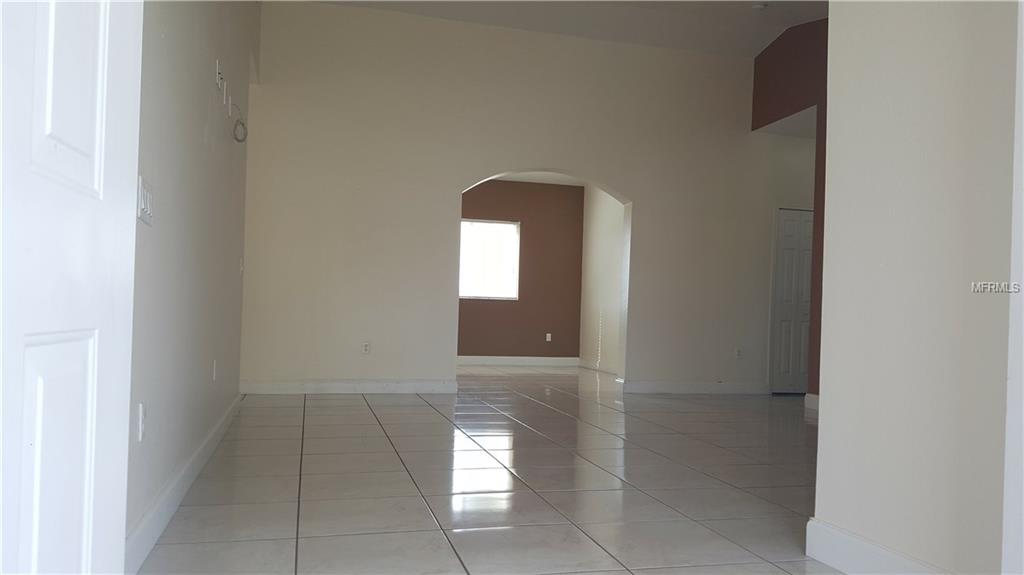 110 PANSY COURT, KISSIMMEE, Florida 34743, 4 Bedrooms Bedrooms, 7 Rooms Rooms,2 BathroomsBathrooms,Residential,For sale,PANSY,S4856949