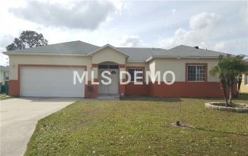 110 PANSY COURT, KISSIMMEE, Florida 34743, 4 Bedrooms Bedrooms, 7 Rooms Rooms,2 BathroomsBathrooms,Residential,For sale,PANSY,S4856949