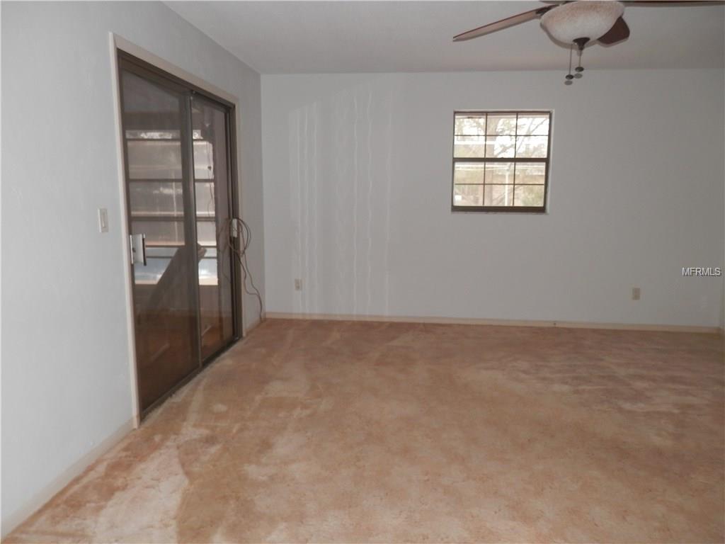 1739 SAXON BOULEVARD, DELTONA, Florida 32725, 3 Bedrooms Bedrooms, 10 Rooms Rooms,2 BathroomsBathrooms,Residential,For sale,SAXON,V4722933