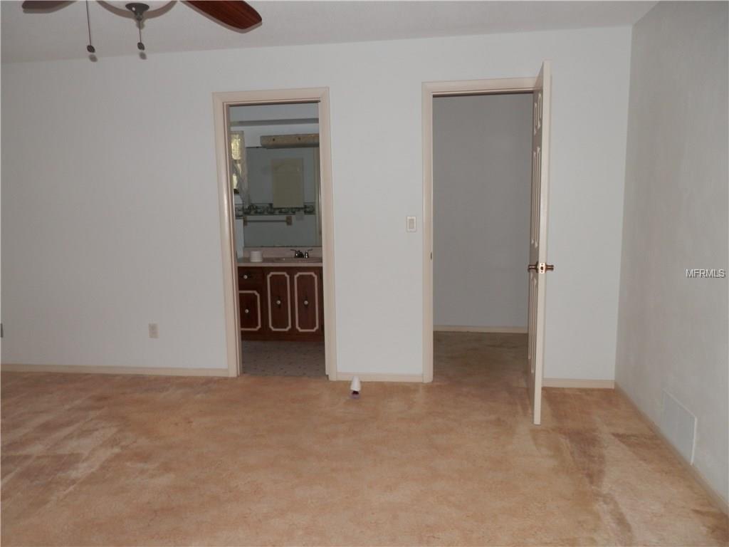 1739 SAXON BOULEVARD, DELTONA, Florida 32725, 3 Bedrooms Bedrooms, 10 Rooms Rooms,2 BathroomsBathrooms,Residential,For sale,SAXON,V4722933