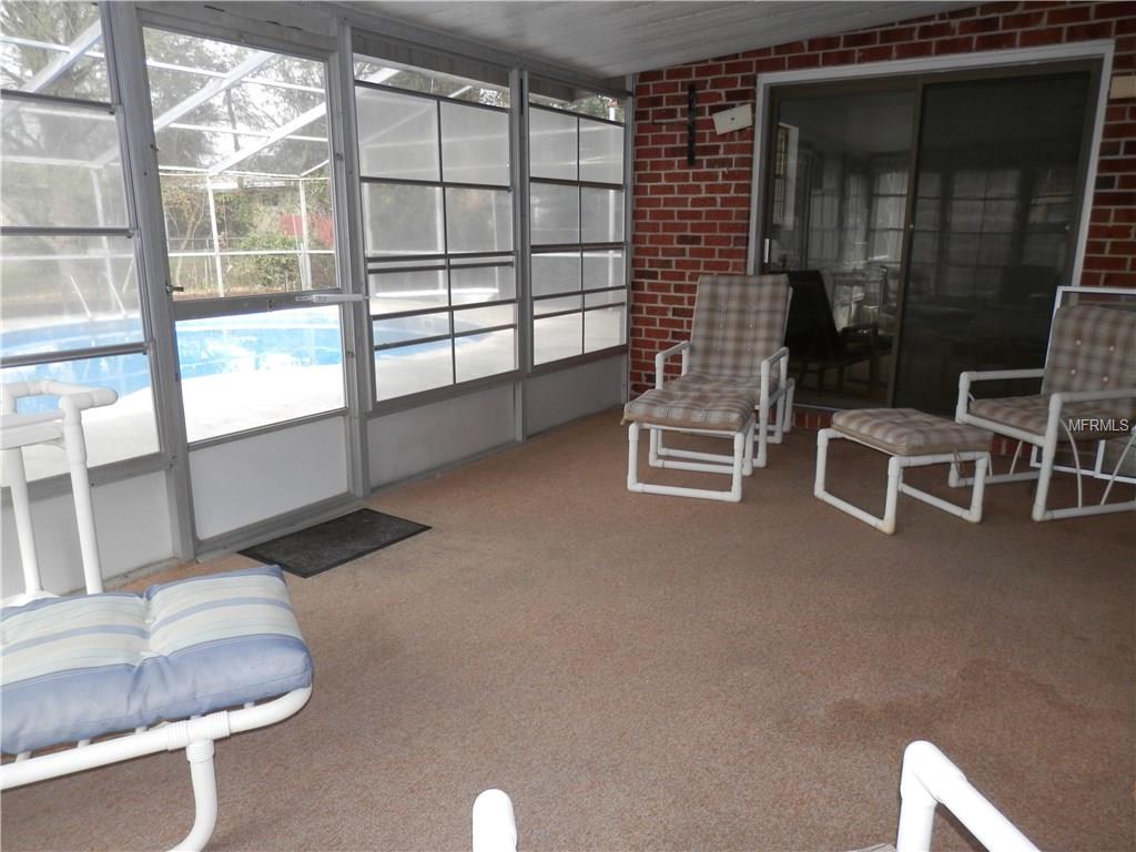 1739 SAXON BOULEVARD, DELTONA, Florida 32725, 3 Bedrooms Bedrooms, 10 Rooms Rooms,2 BathroomsBathrooms,Residential,For sale,SAXON,V4722933